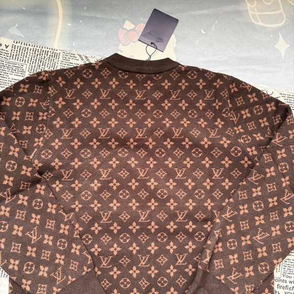 Louis Vuitton Monogram Print Crew Neck Knit Sweater - Picture 7 of 7